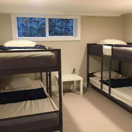 Hiddensound Hostel